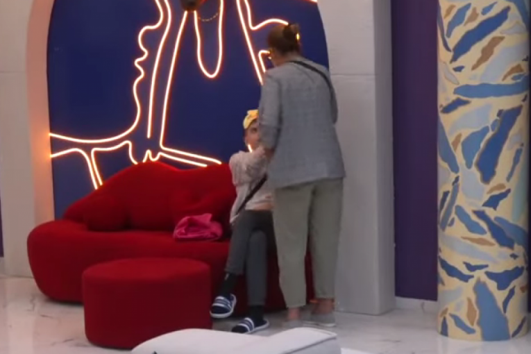 MIlena Kačavenda i Uroš Stanić svadja Zadruga 7 Elita