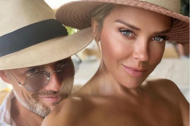 ŠOK OTKRIĆE O PEVAČICI: Saznala da MUŽ sa kojim je u BRAKU nije čovek za kog se UDALA! (FOTO)