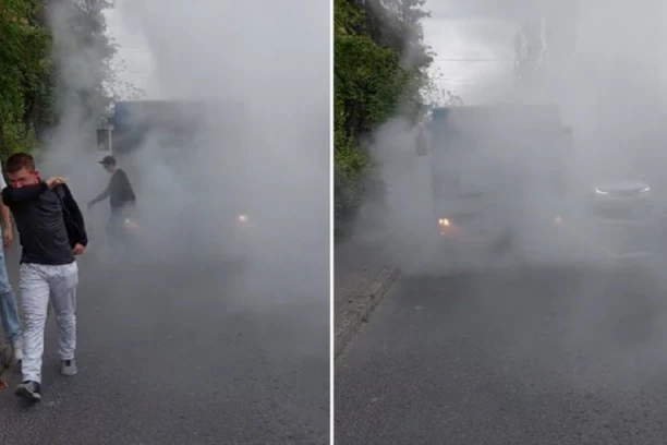 ZAPALIO SE AUTOBUS NA PUTU ZA SARAJEVO! Putnici bežali na sve strane ŠTITILI OČI - scena ledi krv u žilama (VIDEO)