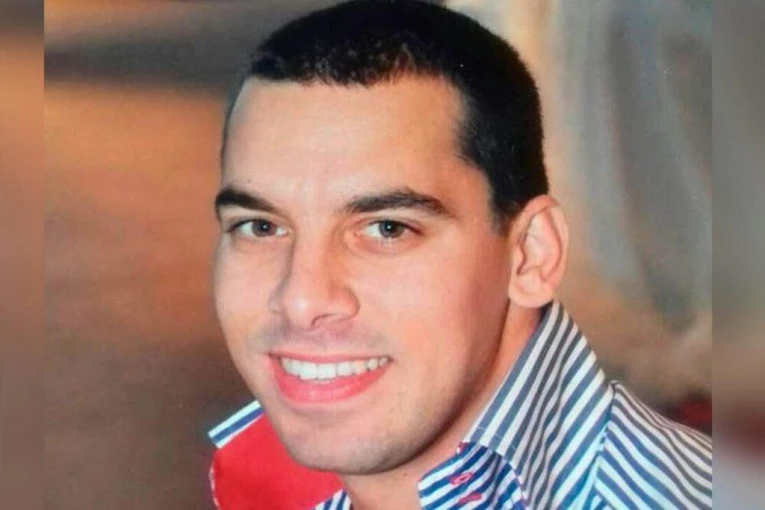 DOK JE LEŽAO NA ZEMLJI I UMIRAO PREGAZIO GA JE SIVI AUDI! Brat Živka Bakića stradao na jeziv način - on tražio azil u Španiji, bio umešan u kriminalne poslove