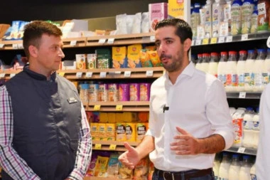 Ministar Momirović: Akcija "Bolja cena - cena za narod" mnogo znači za kućni budžet građana! (FOTO)