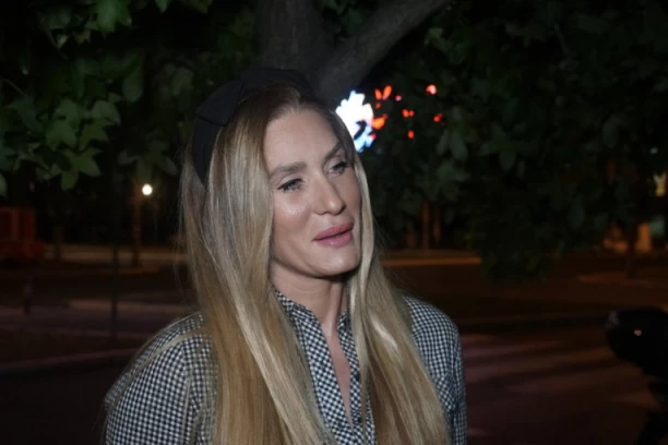 OVO JE OŽENJENI LJUBAVNIK ANE ĆURČIĆ, KRIJE SE VELIKI SKANDAL: Otkriveno IME I PREZIME, poznat je javnosti, a ima i SUPRUGU!