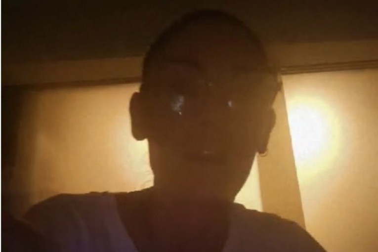 Ana Ćurčić pokazala tablet