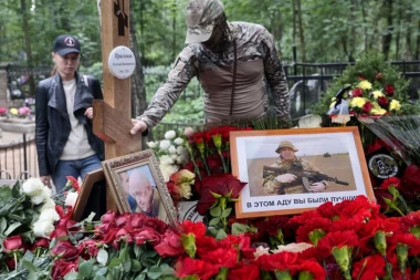 ZAGONETNA TAKTIKA KREMLJA! Prigožinova smrt i tajanstvena sudbina grupe Vagner - lopovi opustošili Prigožinov grob! (FOTO)