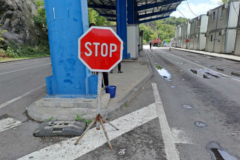 Prve fotografije sa Kosova