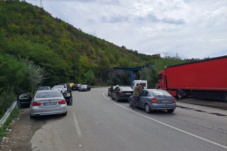 Prve fotografije sa Kosova