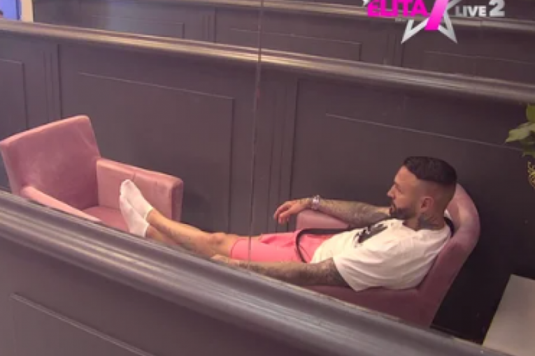 Nenad Aleksić Ša plače zbog Vanje