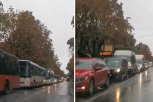 ŠTA SE DEŠAVA U CENTRU ZEMUNA? Nepregledne kolone vozila, vozači stoje u mestu, opšti KOLAPS! (VIDEO)