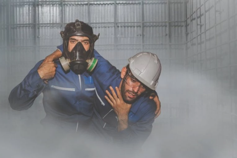 PROCUREO GAS U HIPERMARKETU! Osmoro kupaca završilo u bolnici