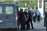 PRVI SNIMCI SRBA UHAPŠENIH NA KIM! Albanci ih vezane doveli u sud (VIDEO)