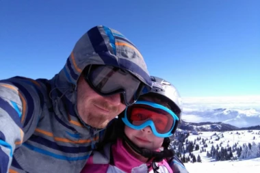 JEDNOSTAVNO JE BILA NEŠTO NAJDIVNIJE I NAJSREĆNIJE: Potresna poruka roditelja ubijene devojčice u Ribnikaru - ovo je priča o Sofiji, mami i tati (FOTO)