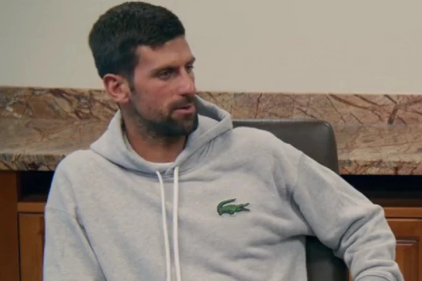 GORE DRUŠTVENE MREŽE! Oglasio se Novak! Sve je REKAO u pet REČI! (VIDEO)