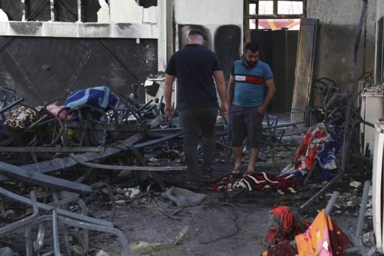 DEVETORO UHAPŠENO ZBOG KRVAVE SVADBE U IRAKU:  U stravičnom požaru poginulo i povređeno više od 450 osoba POGLEDAJTE KAKO JE BUKNULO (VIDEO)
