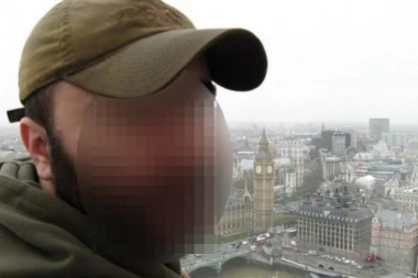 OVO JE MARKO KOJI JE STRADAO NA MOTORU U BULEVARU! Zakucao se u golfa, pa silovito udario glavu u znak, REANIMIRALI GA 15 MINUTA! (FOTO)