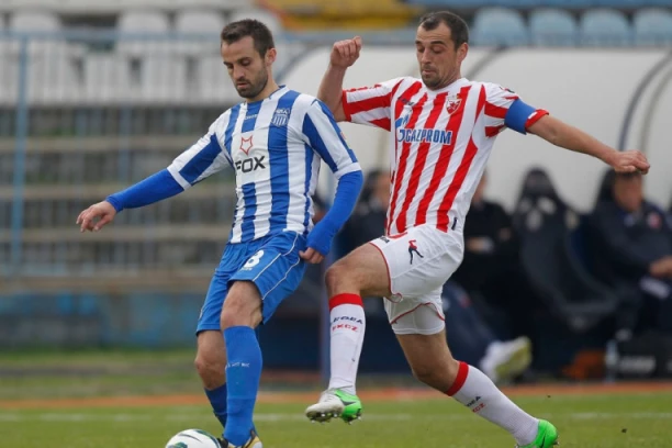 DOSTA JE BILO: Nakon serije loših rezultata, podneo je ostavku - poznato je ko će ga naslediti na užarenoj klupi!