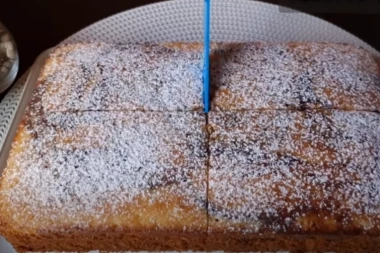 SUTRA NA PRAZNIK POJEDITE POSNI KOLAČ PO BAKINOM RECEPTU: Priprema se u plehu, a miris vraća u detinjstvo