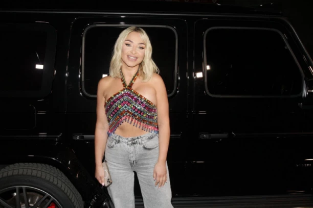 "NE IDEM NA AFTER, SIN ME ČEKA" Maja Berović otkrila da li snima DUET sa Aleksandrom Prijović, pa se prisetila svoje Arene! (VIDEO)