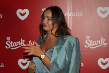 "ZVEZDO MOJA, TU TI JE MESTO" Majka Aleksandre Prijović se slomila pred kamerama - Borka zaplakala zbog ćerkinog uspeha!