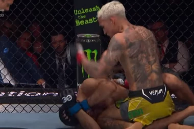 UFC SPEKTAKL: Pogledajte kako je Čarls Oliveira dominirao protiv Beneila Dariuša (VIDEO)