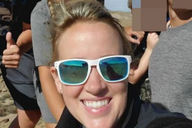 POKUŠALA DA POMOGNE POVREĐENIMA, PA POGINULA! Majka petoro dece nastradala u stravičnoj nesreći! (FOTO)