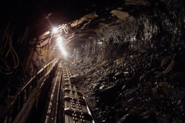 STRAVIČNA TRAGEDIJA: Iz jame rudnika izvučeno telo rudara! Objavljeni jezivi detalji nesreće