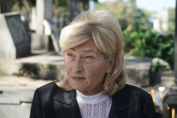 PEVAČ DOŽIVEO UDES, AUTOBUS GA POKOSIO: Hitno mu izvađeno rebro, UDES bio KOBAN!