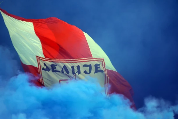 MOBILIZACIJA DELIJA: Navijači spremni za borbu na dva fronta i poručuju SVI U NAPAD