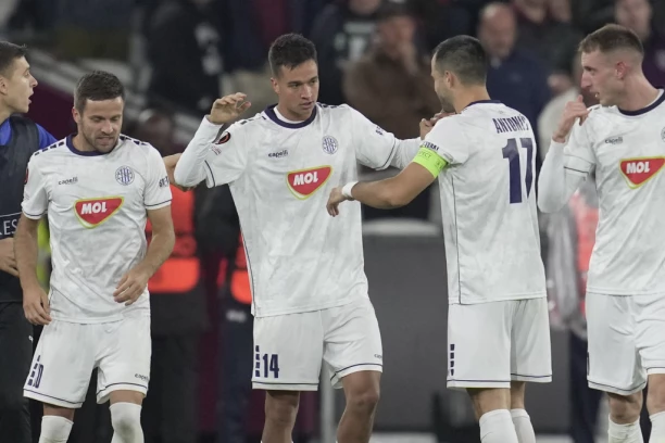 TSC POSUSTAO U NADOKNADI: Vicešampion Srbije osvojio samo bod, ali se i tako osamio na vrhu tabele Superlige!