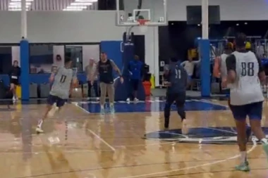 GROBARI NE MOGU DA PREŽALE NJEGOV ODLAZAK! Bivši igrač Partizana NAPRAVIO ŠOU na treningu! (VIDEO)