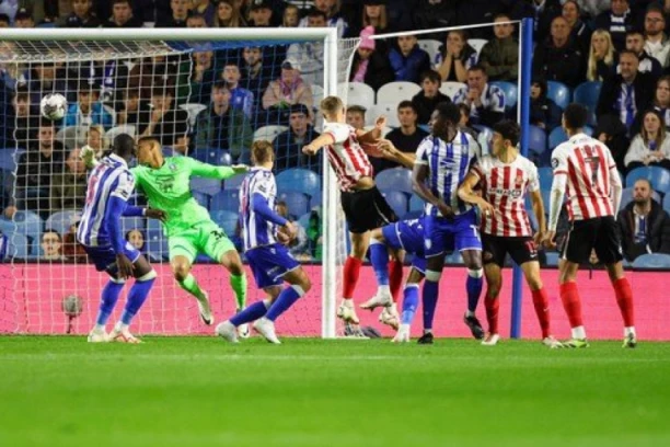 JADNIJE OD OVOG NE MOŽE! SRAM VAS BILO, ENGLEZI! Mladi navijač Sanderlenda PREMINUO OD RAKA, oni se RUGALI I NASLAĐIVALI