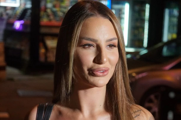 CRNA ALEKS, ŠTA URADI OD SEBE?! Nikad šokantija promena pobednice "Zadruge", ostala BEZ KOSE! (FOTO)