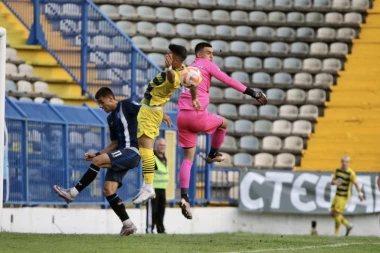 TROFEJNI KLUB NASTAVLJA SVOJ NIZ: Zabeležena je nova "prvenstvena trojka" - još jedan korak ka ostvarenju onoga što se činilo nezamislivim! (FOTO GALERIJA)