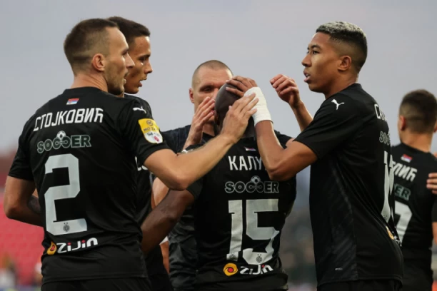 POSLE PRVENCA U CRNO-BELOM DRESU! Partizanov junak OTKRIO šta je prvo PROBAO u Beogradu!