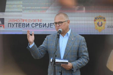 VESIĆ: Zaživele izmene zakona-više dozvola i investicija u 2023, kraće procedura