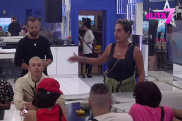 Milena Kačavenda i Boža Džons