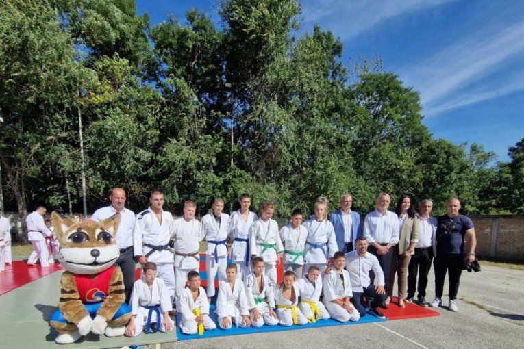 Mali Sajam sporta u Žitištu