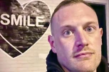 NOVINAR PRONAĐEN IZREŠETAN ISPRED SVOJE KUĆE: Policija ga zatekla bez svesti sa SEDAM PROSTRELNIH RANA na grudima i stomaku