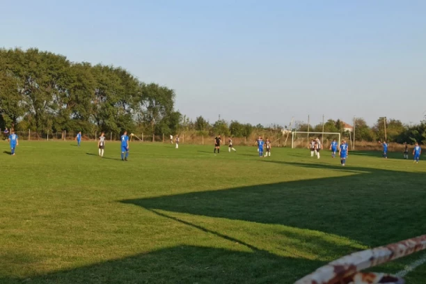 CRNO-BELI "PETARDIRALI" RIVALA: Pet golova u drugom poluvremenu vratili tim na pobednički kolosek!