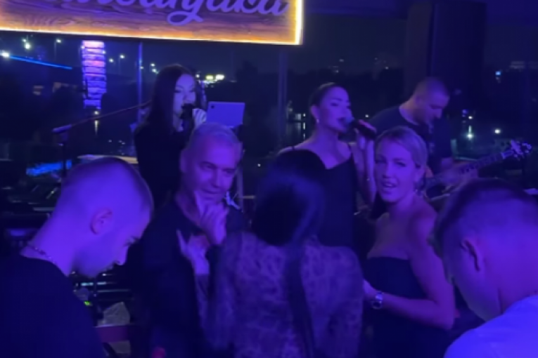 Stefan Karić snima Maju Marinković