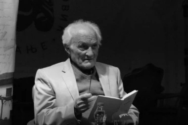 TUGA DO NEBA! Umro Petar Sarić!