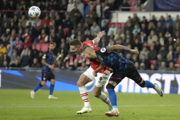 GUDELJ PREKINUO CRNI NIZ! Sećate li se koji je Srbin POSLEDNJI dao gol u Ligi šampiona? Od tada je prošlo GODINU dana! (VIDEO)