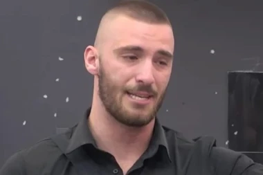 UČESNICI ELITE SE OBRUŠILI NA MENUSURA, ON IM ŽESTOKO ZAPRETIO! Ajdarpašić najavio cimerima ozbiljan "rat", ovo mu nisu smeli reći!