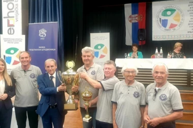 Andreja Savić: Država Srbija pokazala da je briga o penzionerima prioritet!