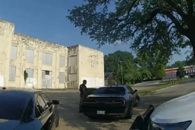 “SKINULI SU ME I GURALI RUKE DOLE”: Baka tužila policiju za SEKSUALNO IŽIVLJAVANJE, a onda je slučaj dobio PREJAK ZAOKRET