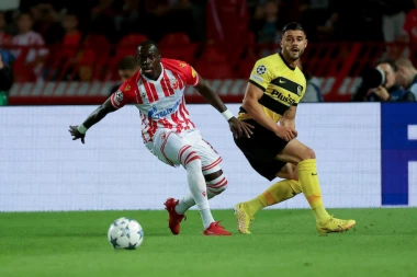 MA, DA LI JE MOGUĆE? Zvezdi poništen i drugi gol (VIDEO)