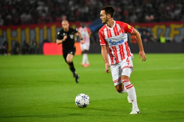 ŠOKANTNA ODLUKA: Mirko Ivanić napušta Srbiju? Evo čiji dres će obući!