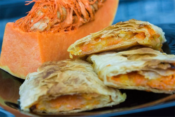 RECEPT ZA BUNDEVARU: Jesenja pita od koje cela kuća MIRIŠE, idealna za hladne dane!