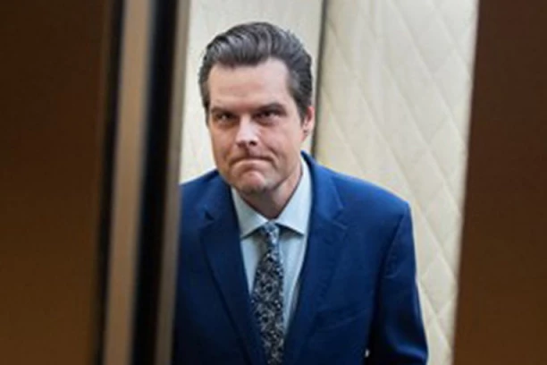 ORGIJAO SA MALOLETNICAMA, KAD JE IZBIO SKANDAL, ZVAO JE TATU:  Evo ko je čovek ko je preuzeo vodstvo nad Republikanskom strankom i napravio HAOS