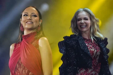 HRVATSKE ZVEZDE ZAKAZALE: Samo je Rozga čestitala Priji na neverovatnom USPEHU, komšije i dalje u ŠOKU!