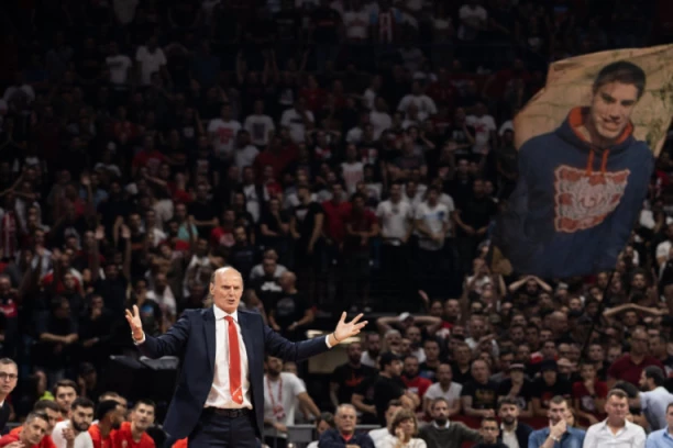 PRESEŠĆE MU DEBI: Četvorostrukog NBA Ol-star igrača očekuje pakao beogradske arene - direktan rival će mu biti saigrač sa Univerziteta!